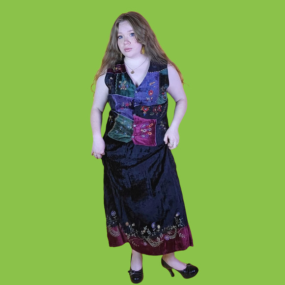 White Stag Dresses & Skirts - Vintage 90s Renaissance Velvet Vest and Skirt Set, L